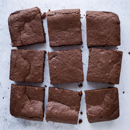 Vegan Mulled Wine Brownies