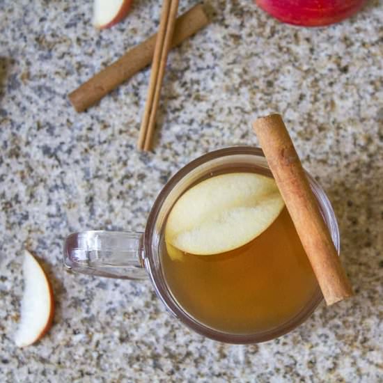 Homemade Hot Apple Cider