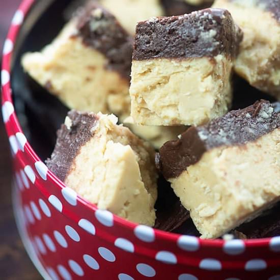 CHOCOLATE PEANUT BUTTER FUDGE