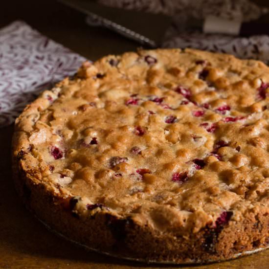 Cranberry & Walnut Cake