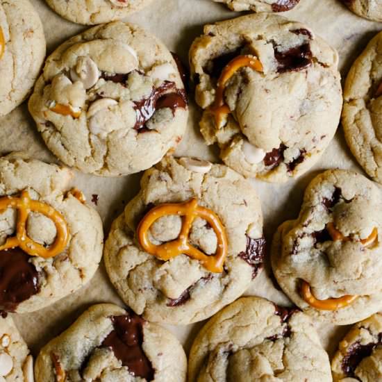 Chocolate Caramel Pretzel Cookies