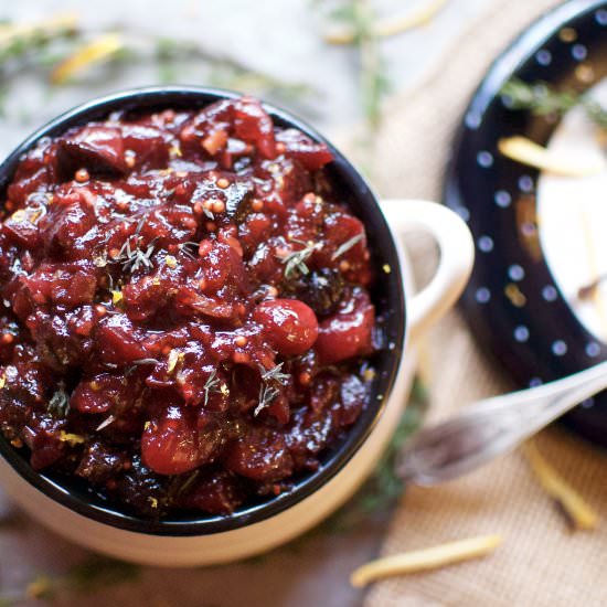 gingered cranberry fig chutney