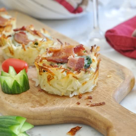 hash brown cups with sausage spinac