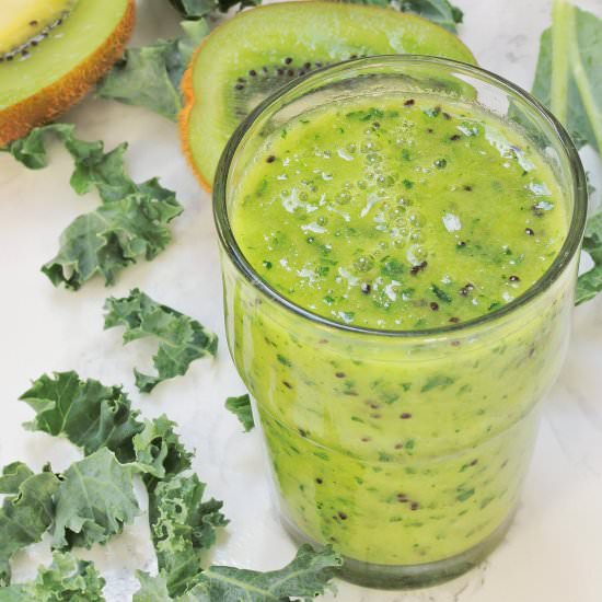 Smoothie with Kiwi