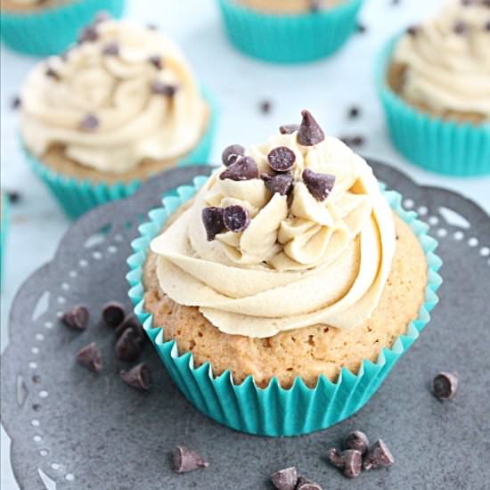 Oatmeal Chocolate Chip Cupcakes