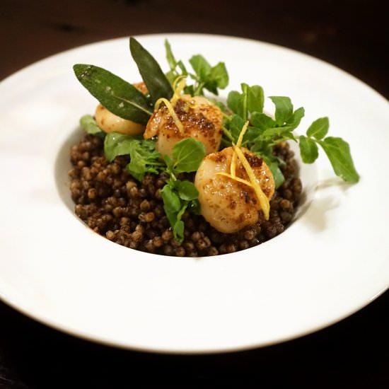 Djondjon Israeli Couscous scallops