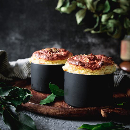 Low-Carb Cheese Soufflé