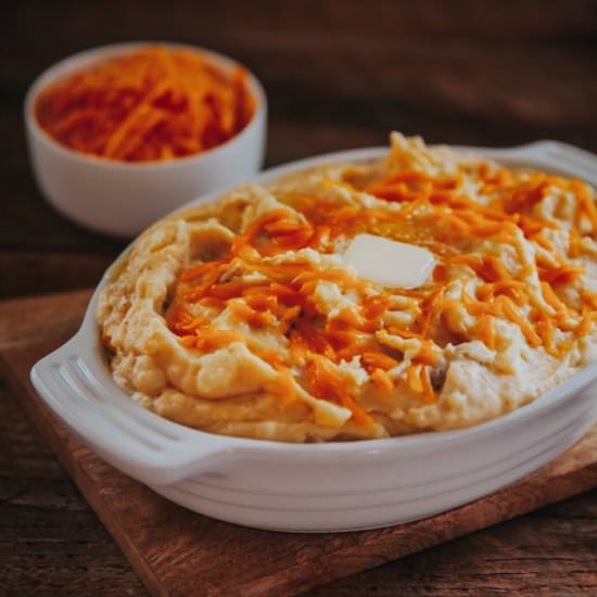 Cheddar Horseradish Mashed Potatoes