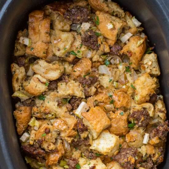 Slow Cooker Stuffing