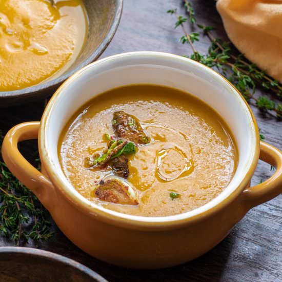 Instant pot Vegan pumpkin soup