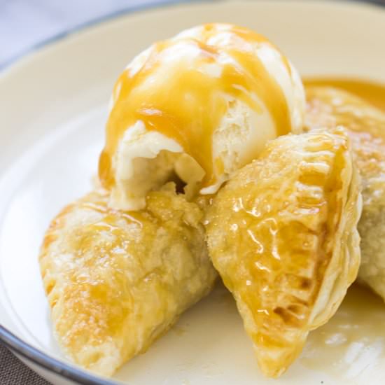 Easy Apple Turnovers