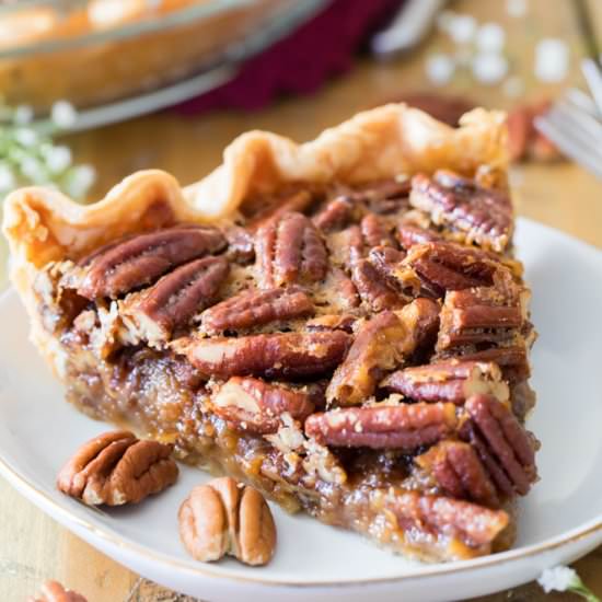 The BEST Pecan Pie