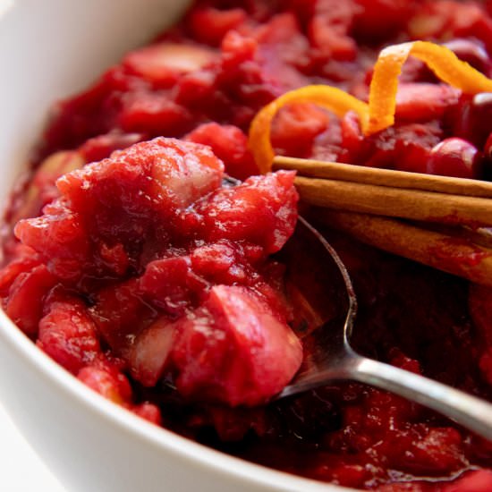 Chunky Cranberry Applesauce