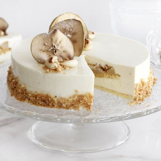 Vanilla Mousse Cake with Apples