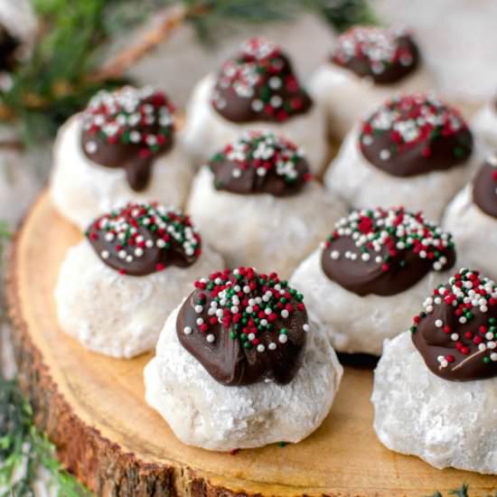 Vegan Snowball Cookies