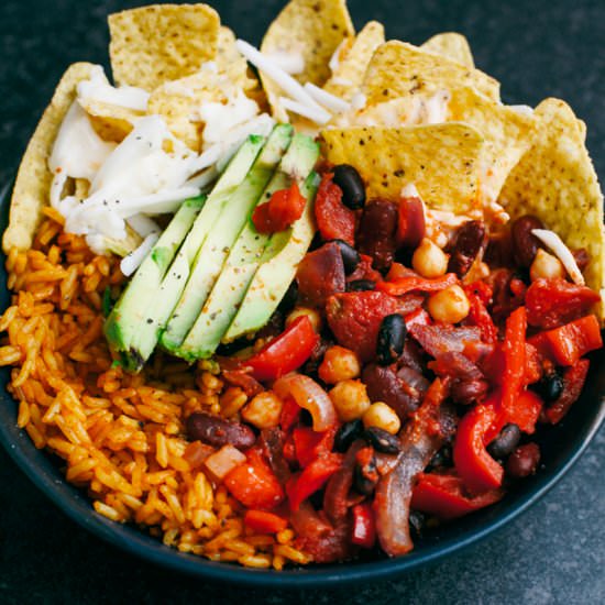 Vegan Chilli Cheese Nachos