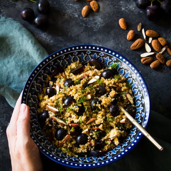 Quinoa Salad with Grapes