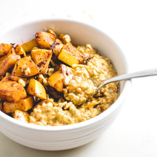 Sauteed Apple Cinnamon Oatmeal