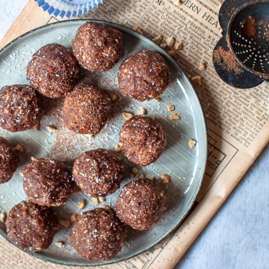 Peanut Butter Bliss Balls