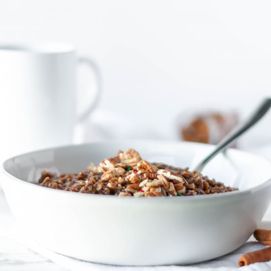 Instant Pot Gingerbread Oatmeal