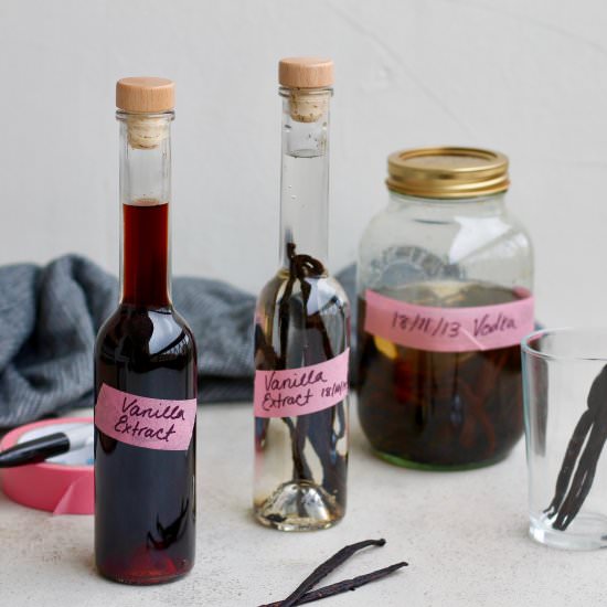 Homemade Vanilla Extract