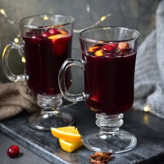 Cranberry Orange Mulled Wine