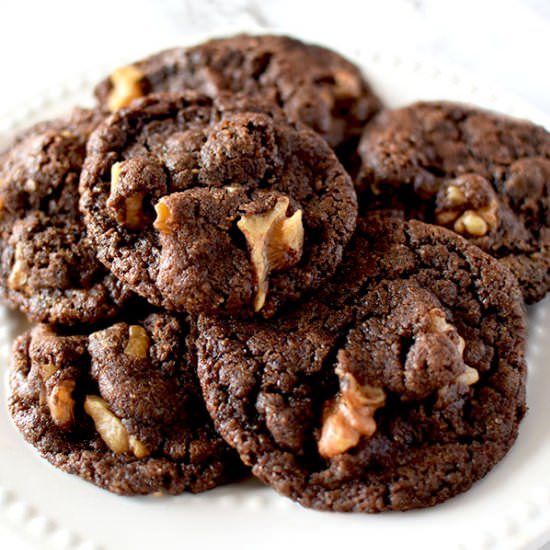 Chocolate Walnut Cookies