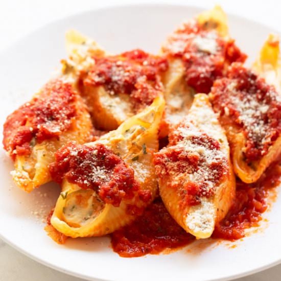 Vegan Stuffed Shells