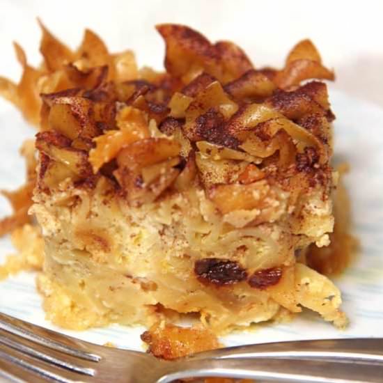 Slow Cooker Noodle Kugel
