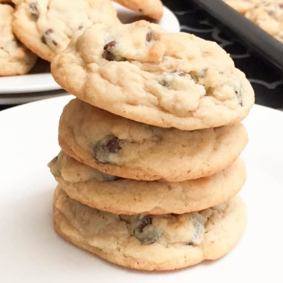 The Best Soft Chocolate Chip Cookie