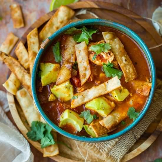 Instant Pot Chicken Tortilla Soup