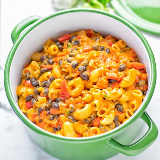 One Pot Chili Mac & Cheese