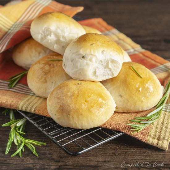 Rosemary Buttermilk Rolls