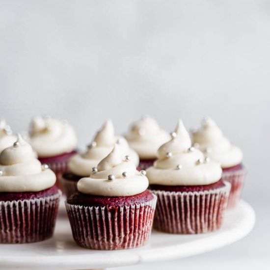 Vegan Red Velvet Cupcakes