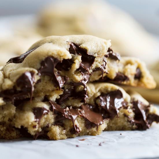 Giant Chocolate Chip Cookie Recipe