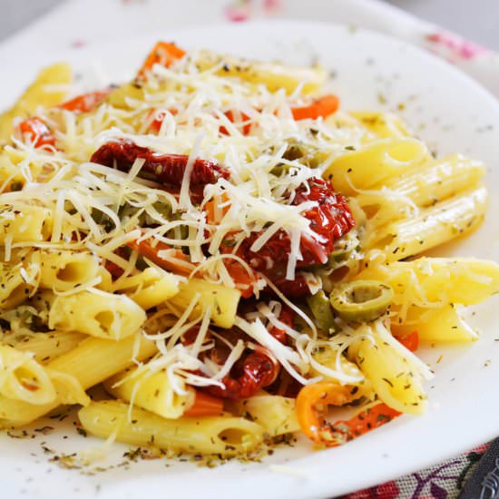 Pasta with Sun-Dried Tomatoes
