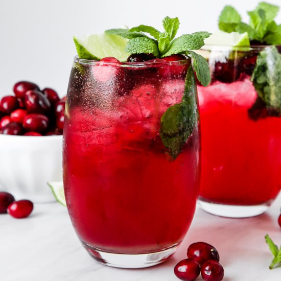 Virgin Cranberry Mojitos