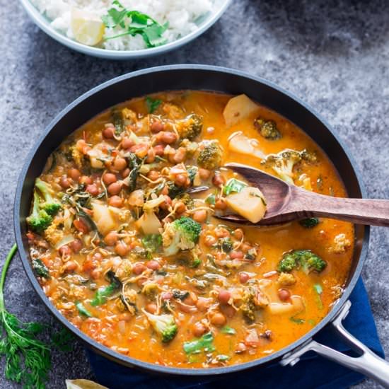 Vegetable Chickpea Curry