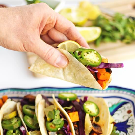 Sheet pan vegan squash tacos