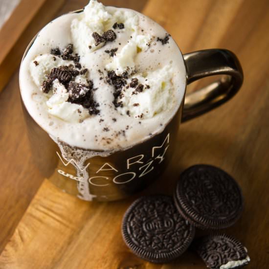 Slow Cooker Cookies & Cream Cocoa