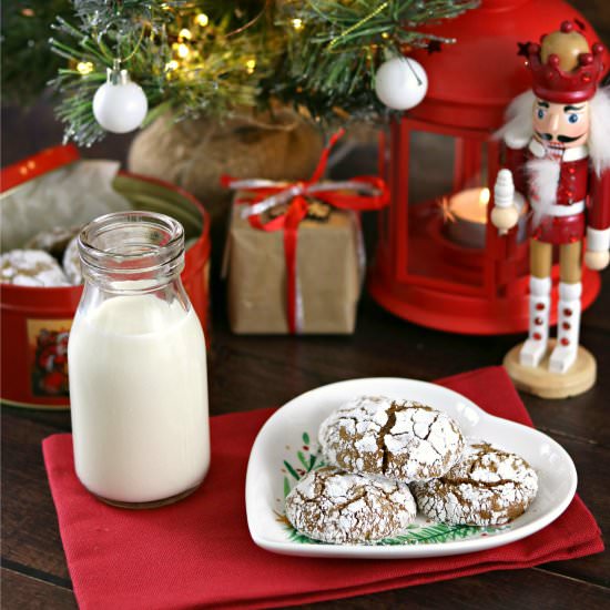 Gluten Free Molasses Crinkle Cookie
