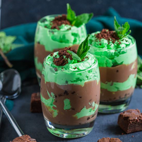 Mini Mint Chocolate Trifles