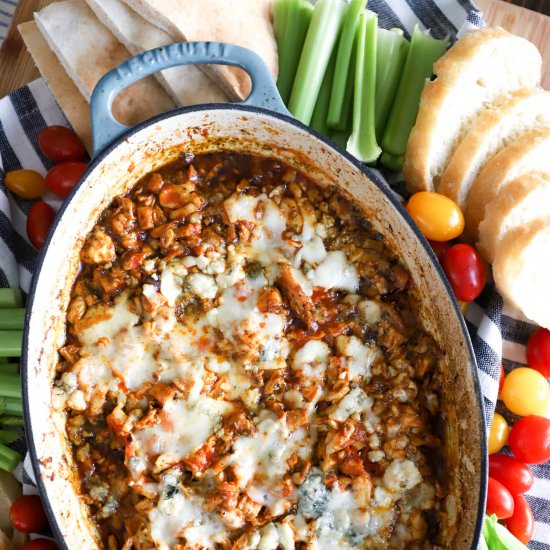 Hot Buffalo Chicken Skillet Dip