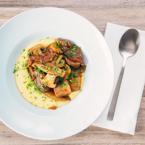 Mushroom Ragu With Cheesy Polenta