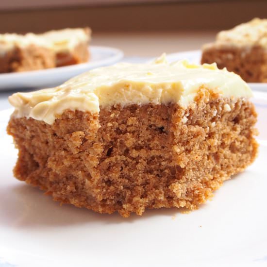 Cinnamon Caramel Cake