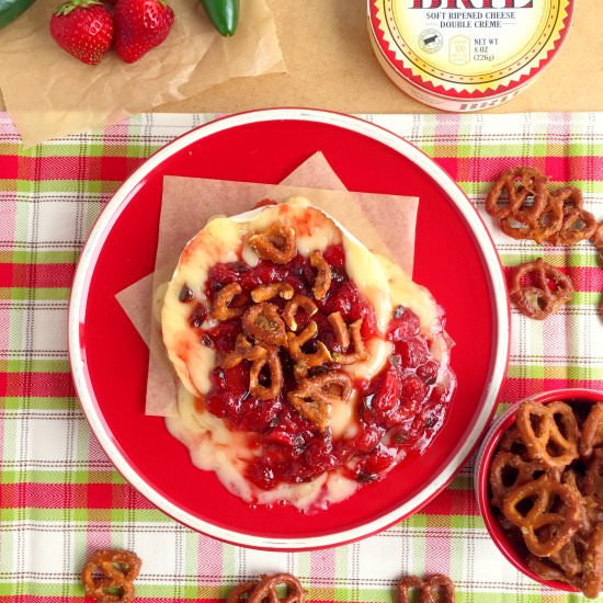 Baked Brie with Candied Pretzels