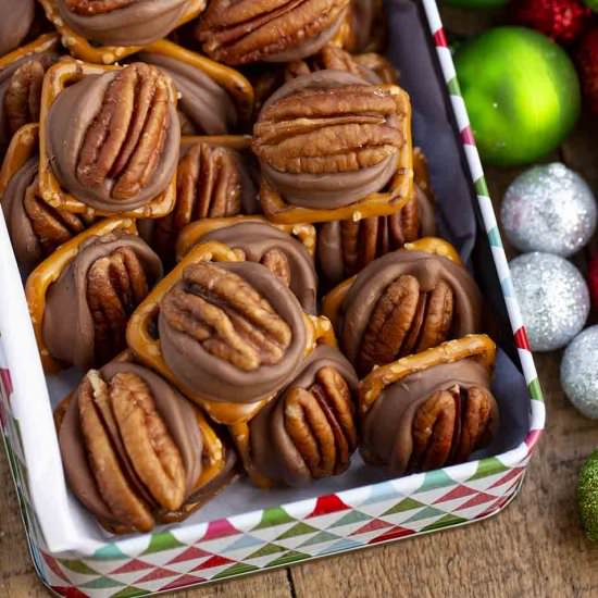 Pretzel Turtles