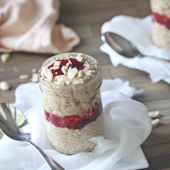 PB&J Overnight Oats