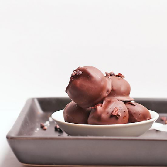 3-Ingredient Chocolate Truffles
