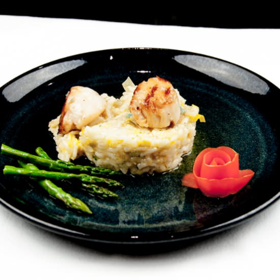Pan-Fried Scallops & Leek Risotto
